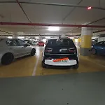 Trendy 2 Flat Near Corvin Mall With Garage Budapest