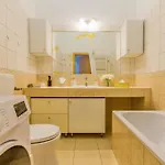 Apartman Trendy 2 Flat Near Corvin Mall With Garage *