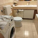Apartman Trendy 2 Flat Near Corvin Mall With Garage