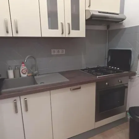 Apartamento Trendy 2 Room Flat Near Corvin Mall Garage Ac Dishwasher *