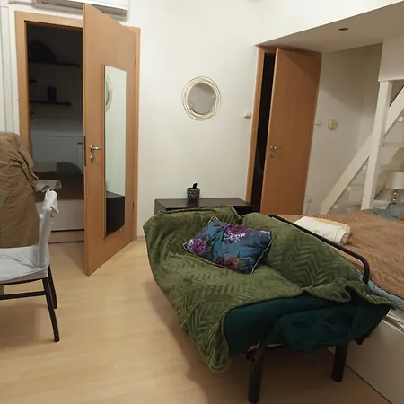 Appartement Trendy 2 Flat, Next To Corvin Mall Free Huge Garage! Ac,dishwasher,washmachine, Smart Tv *