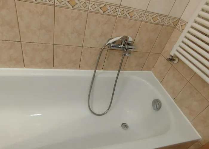 Trendy 2 Flat, Next To Corvin Mall Free Huge Garage! Ac,dishwasher,washmachine, Smart Tv *